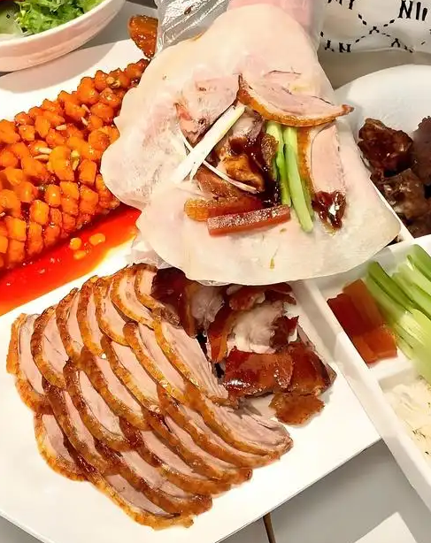 Peking duck wrapper 11.png