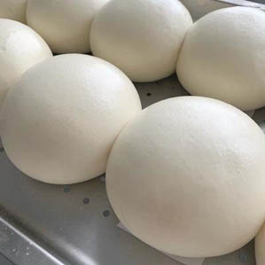 Traditional big steamed bun 4.jpg
